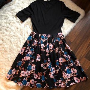 NWT Mixfeer dress Size S